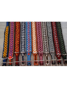 Collier Trinidad en paracorde – modèle personnalisable et unique sur commande